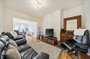 Dining room- click for photo gallery